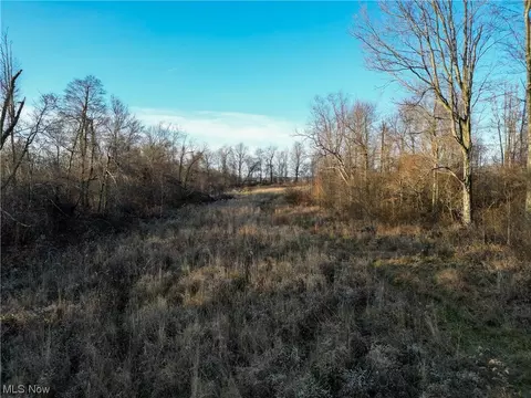 County Rd 10, Tippecanoe, OH 44699
