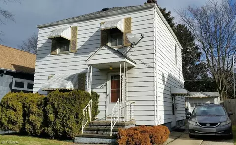 3615 W 102 St, Cleveland, OH 44111
