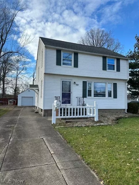 257 Lexington Ave, Elyria, OH 44035