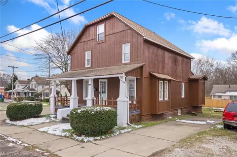 1112-1114 Cherry, Barberton, OH 44203