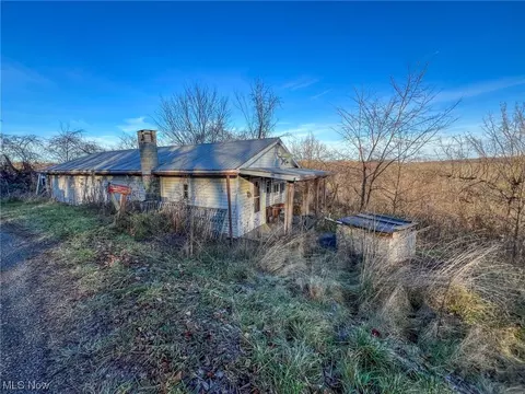 44886 Ludolph Ridge Rd, New Matamoras, OH 45745