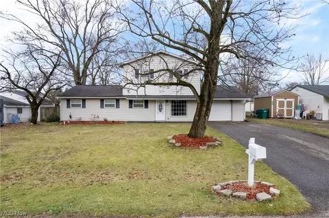 2757 Elton St, Streetsboro, OH 44241