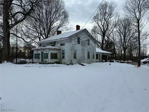7423 Infirmary Rd, Ravenna, OH 44266