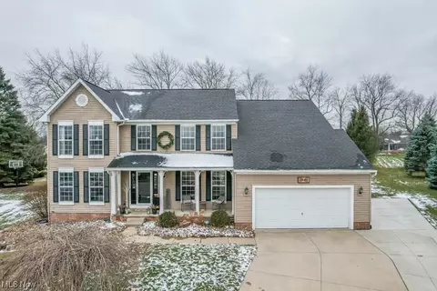 6738 Canter Hl NE, Canton, OH 44721