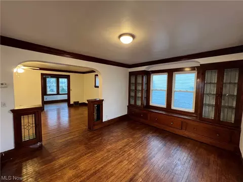 885 E 232nd, Euclid, OH 44123 photo 8