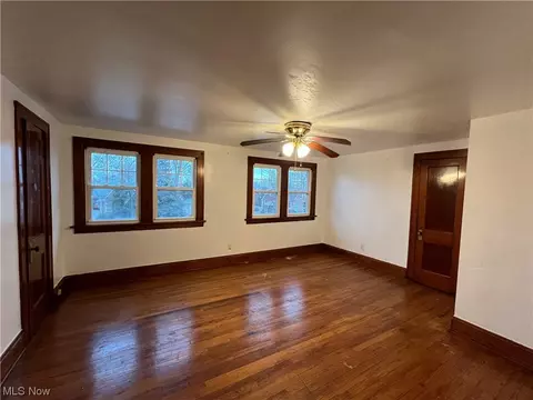 885 E 232nd, Euclid, OH 44123 photo 13