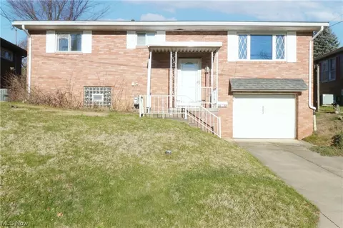 2353 Chestnut, Steubenville, OH 43952