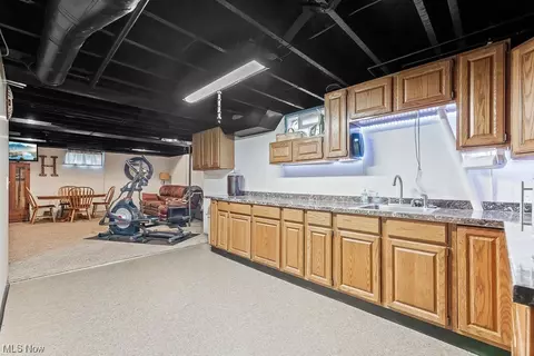 665 S 15th St, Sebring, OH 44672 photo 29