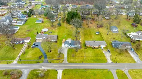 665 S 15th St, Sebring, OH 44672 photo 42