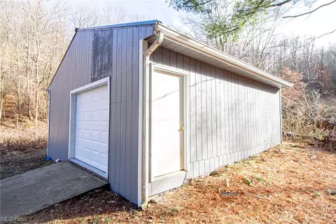 0 Muckley SE, Waynesburg, OH 44688