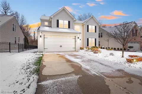 65 Colonial, Painesville, OH 44077