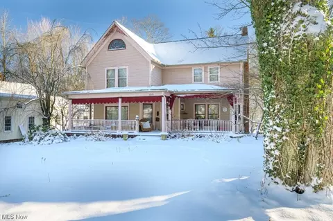 120 North St, Chardon, OH 44024