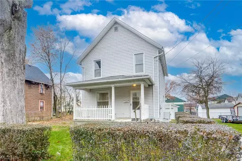 1266 South St, Alliance, OH 44601