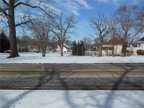 Middle Ridge Road, Amherst, OH 44001