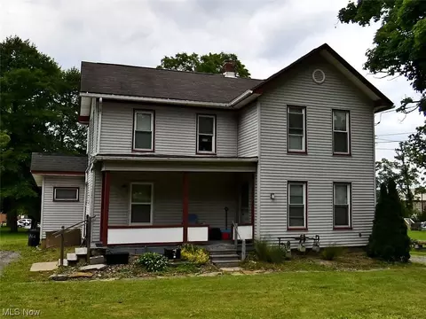 1120 Shannon Rd, Girard, OH 44420