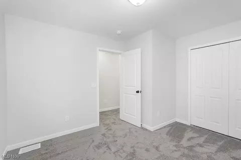944 Shadowrow, Willoughby, OH 44094 photo 17
