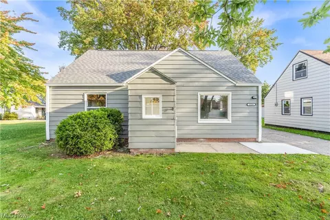 23295 Williams Ave, Euclid, OH 44123