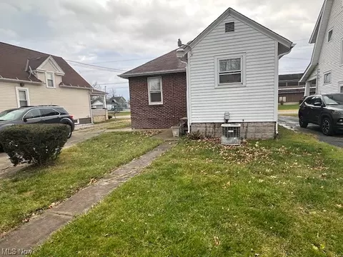 206 W 30th St, Lorain, OH 44052 photo 19