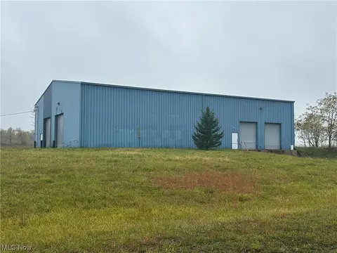 45400 Singer Rd, Saint Clairsville, OH 43950