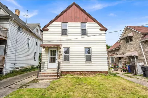 3452 W 44th St, Cleveland, OH 44109