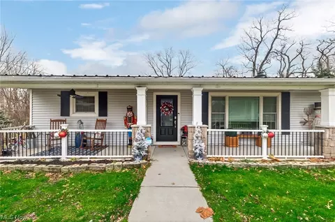 4853 Elyria, Lorain, OH 44055 photo 4