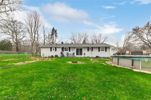 4853 Elyria, Lorain, OH 44055 photo 6