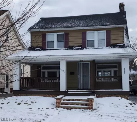 3586 Cedarbrook Rd, University Heights, OH 44118