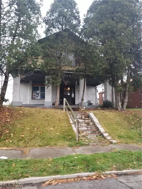 1339 Ridge Ave, Steubenville, OH 43952