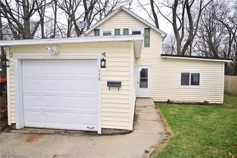172 Grandview, Conneaut, OH 44030