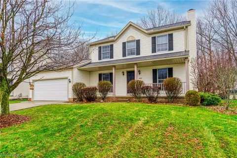 3165 Westwood Dr, Ravenna, OH 44266