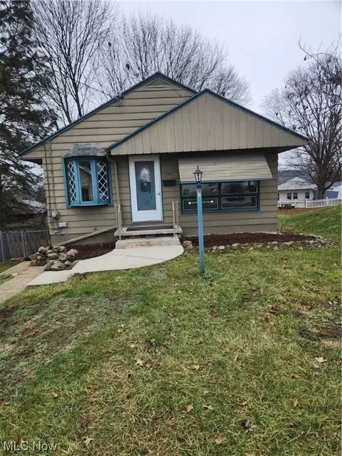 589 Grandview, Barberton, OH 44203