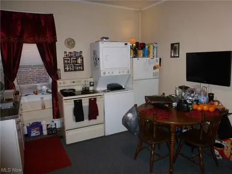 Kitchen - 117 Ab High St, Flushing, OH 43977 photo 2 of 2