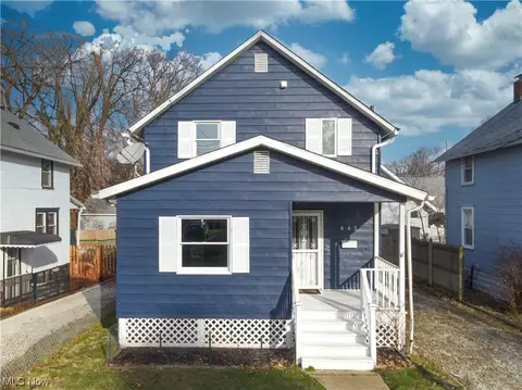 643 Broadway St E, Cuyahoga Falls, OH 44221
