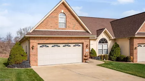 3115 Northern Pl, Zanesville, OH 43701