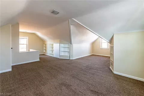 6107 Forest Ave, Parma, OH 44129 photo 15