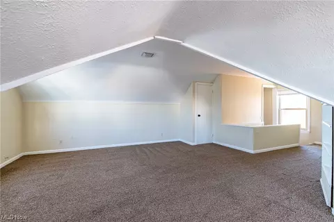 6107 Forest Ave, Parma, OH 44129 photo 13