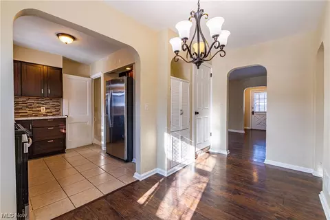 6107 Forest Ave, Parma, OH 44129 photo 5
