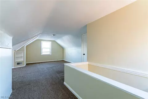 6107 Forest Ave, Parma, OH 44129 photo 16