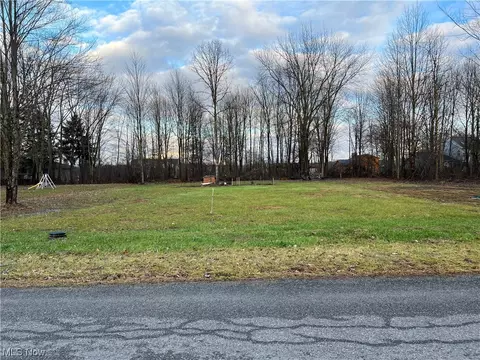 245 Rome Ter, Roaming Shores, OH 44084