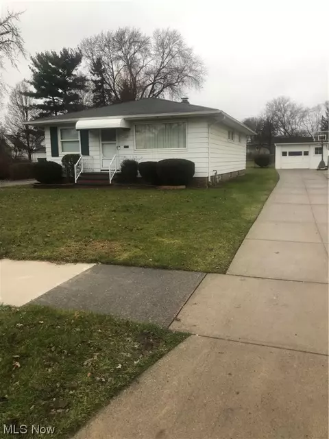 15213 Walvern, Maple Heights, OH 44137