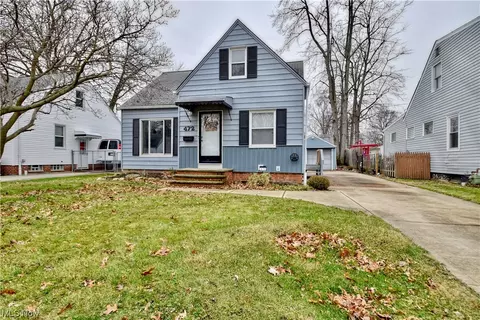 472 E 329th St, Willowick, OH 44095