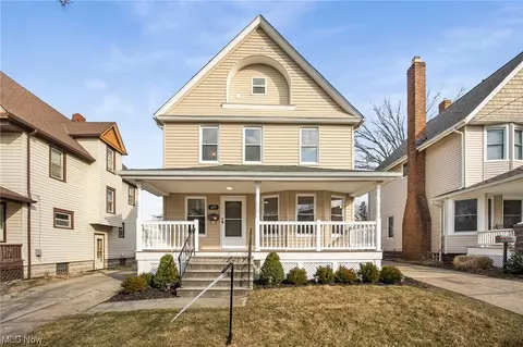 1477 Westwood, Lakewood, OH 44107