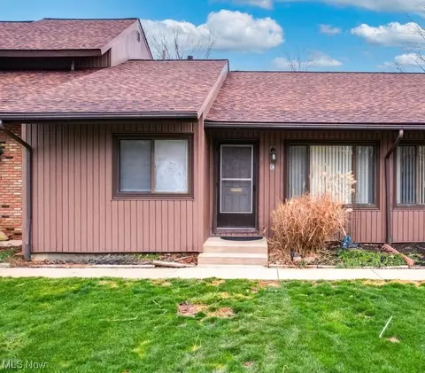 7360 Trailside Dr #C, Sagamore Hills, OH 44067