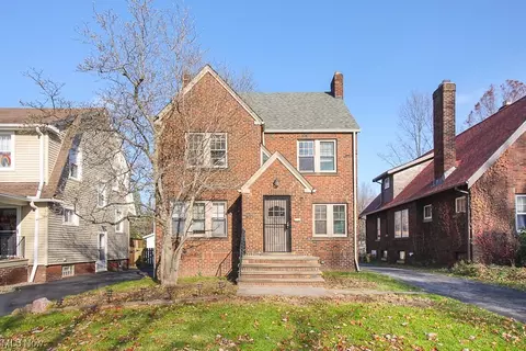 3801 Montevista, Cleveland Heights, OH 44121