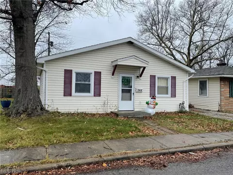 244 E 238th St, Euclid, OH 44123 photo 1