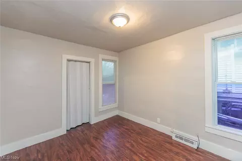 346 16th St, Elyria, OH 44035 photo 11