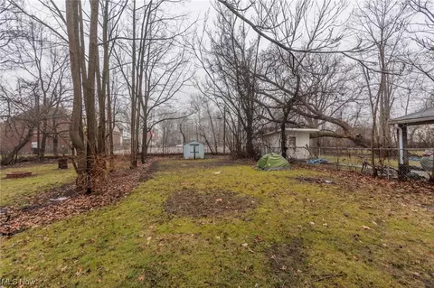 346 16th St, Elyria, OH 44035 photo 25