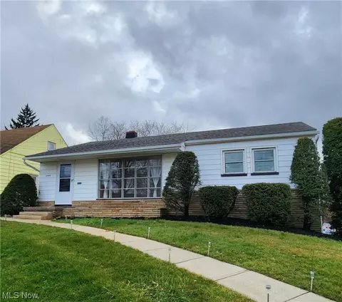 12402 Granger, Garfield Heights, OH 44125
