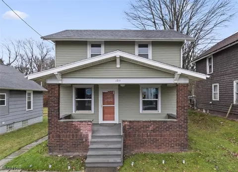1211 South, Alliance, OH 44601