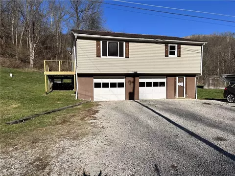 2840 County Road 17, Rayland, OH 43943